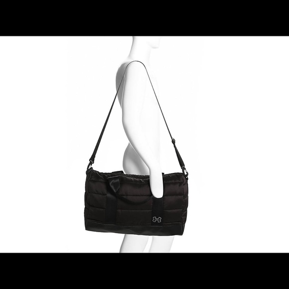 NWT, under armour duffle bag - Picture 3 of 6